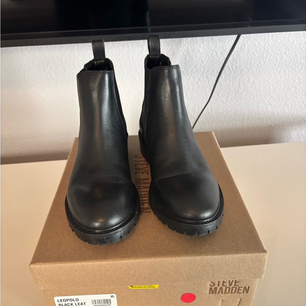 Steve Madden Black Leather Boots